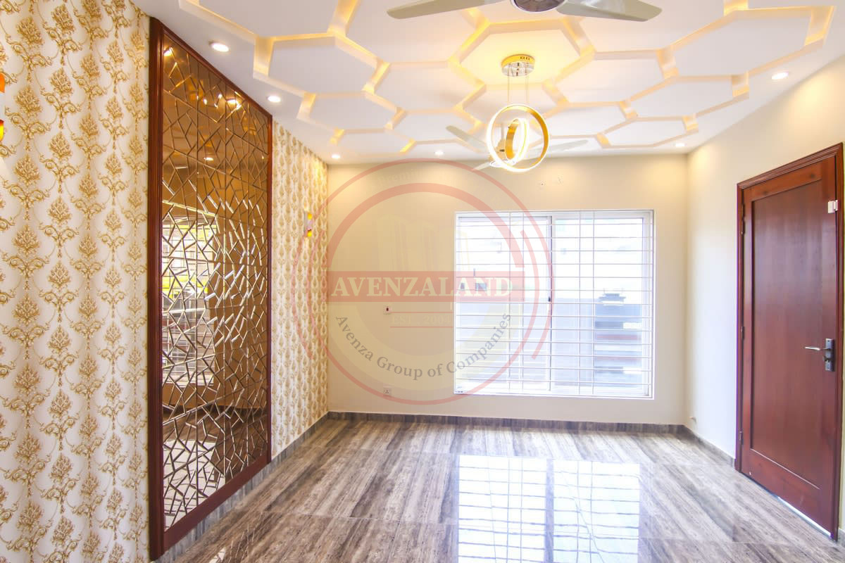 10 Marla House for Sale - Bahria Town Phase 8 Sector 2, Rawalpindi