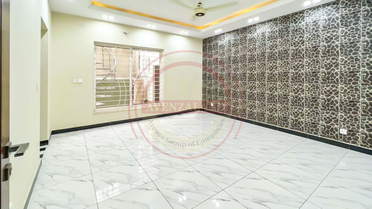 10 Marla House for Sale - Bahria Town Phase 8 Sector 2, Rawalpindi