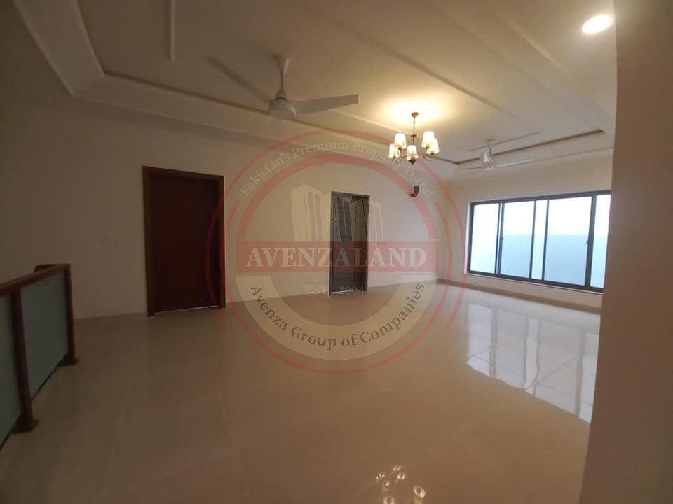 12 Marla House For Rent DHA Multan  