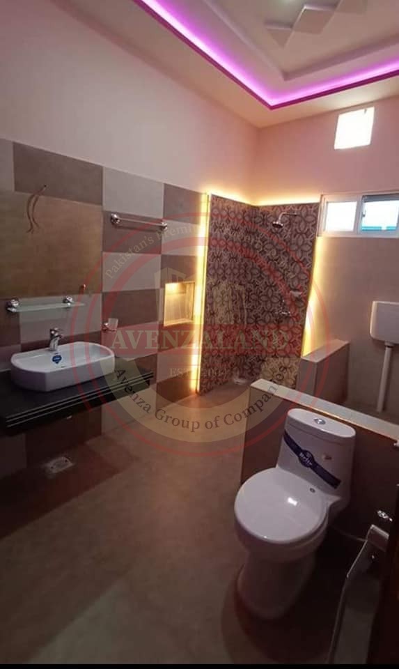 7 Marla House For Sale In Shalimar Colony, Multan.