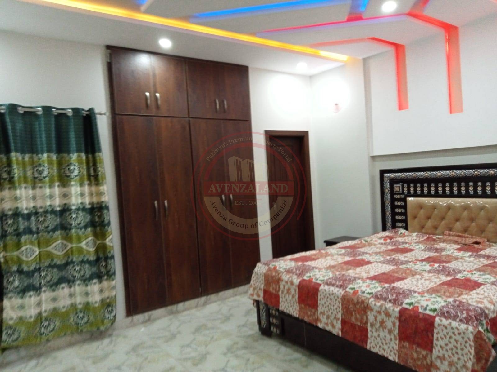 10 Marla house for rent in wapda town phase 1 Multan 