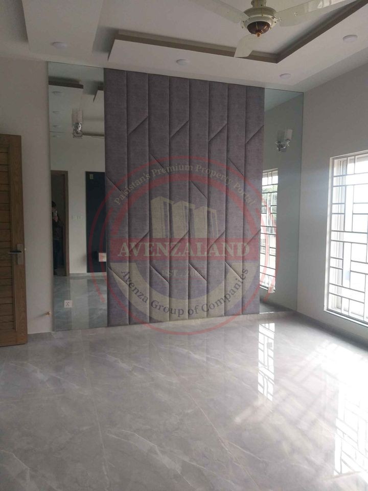 1 Kanal House For Sale In Bahria Town Phase 2 Rawalpindi.