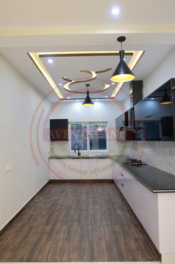 10 Marla House For Sale In Bahria Town Rawalpindi.