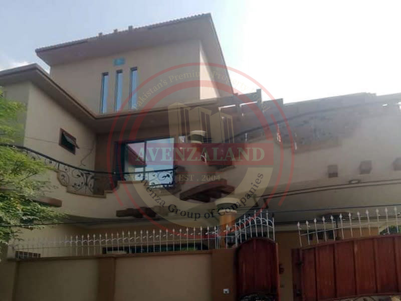 10 Marla House For Sell in Shalimar Colony Multan