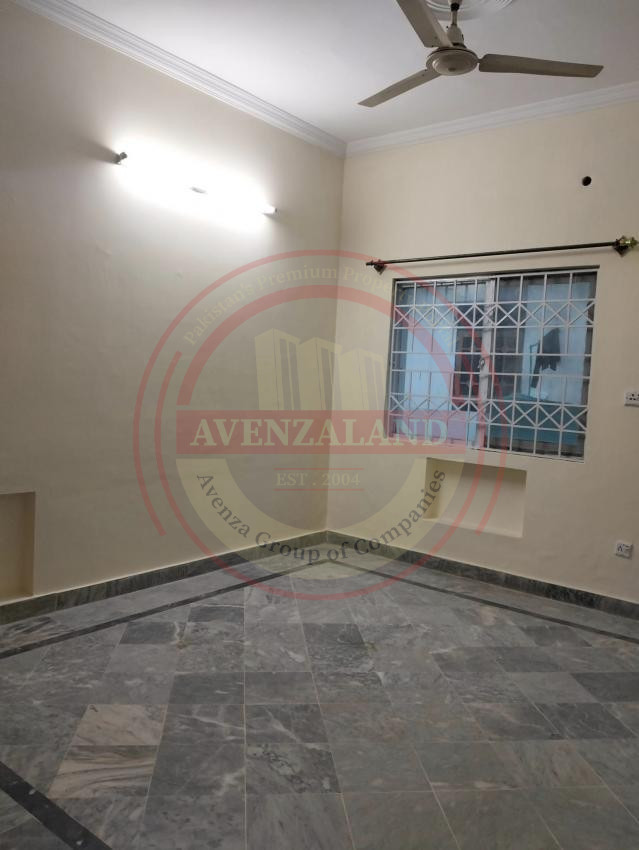 4 Marla house for sale in sadaat town islamabaad