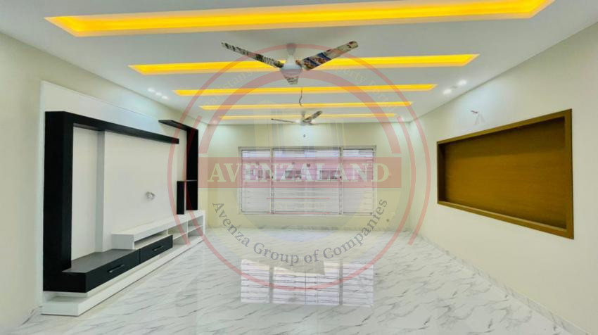 2 Kanal House For Sale in Bahria town Islamabad