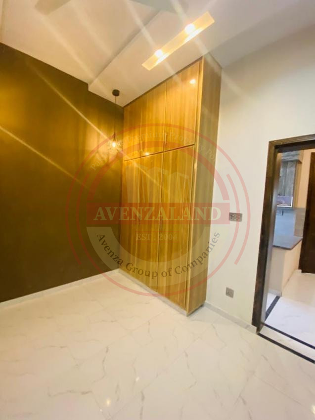 4.5 Marla House For Sale in Defence Road Islamabad