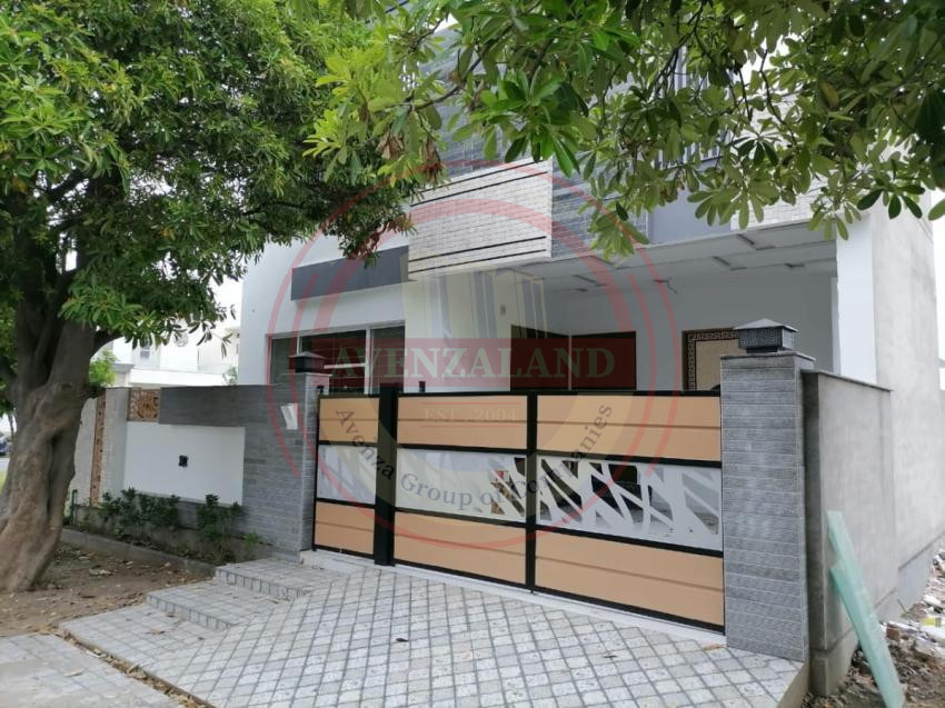 10 Marla House For Sale In Wapda City Faisalabad