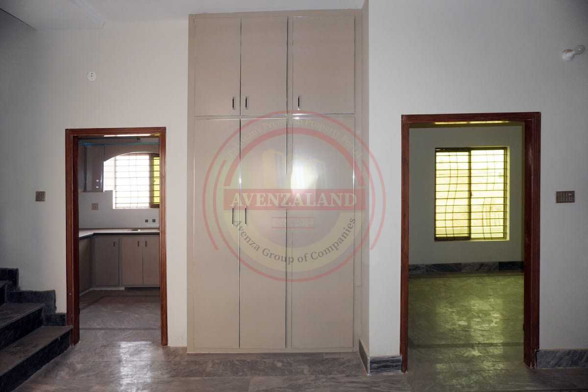 4.5 Marla House For Sell in Mattital Road Multan