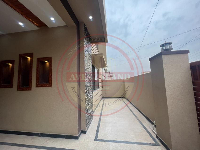 10 Marla House For Sale In Adyala Road Rawalpindi.