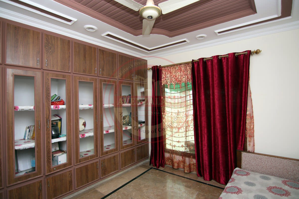 9.5 Marla House For Sell in Niaz Town Multan