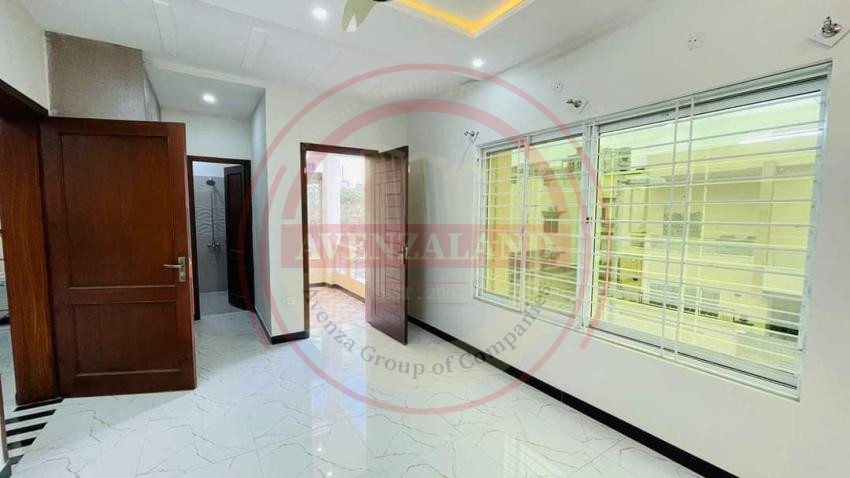 7 Marla House Available For Sale In Bharia Town Phase 8,Rawalpindi