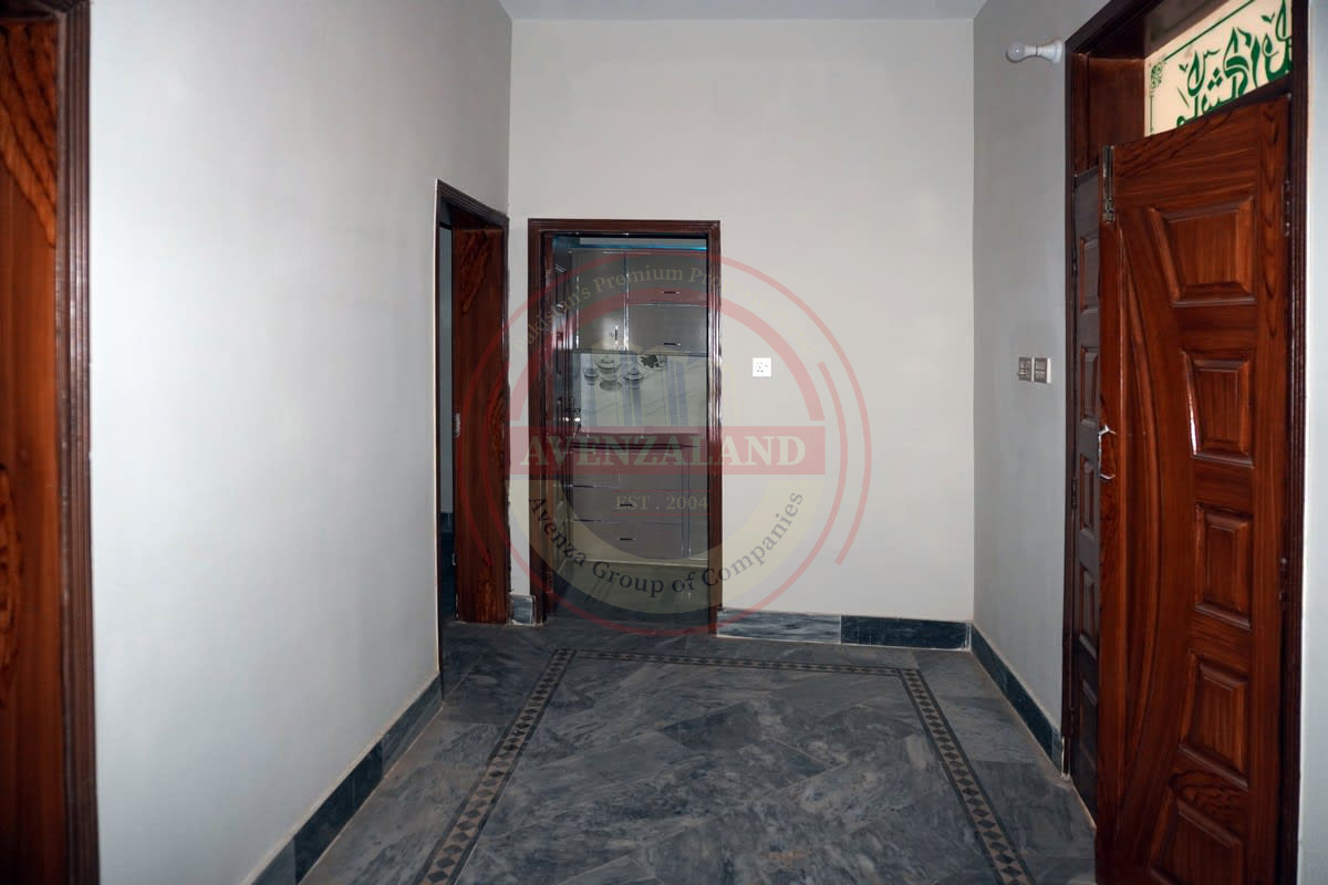 4.5 Marla House For Sell in Mattital Road Multan