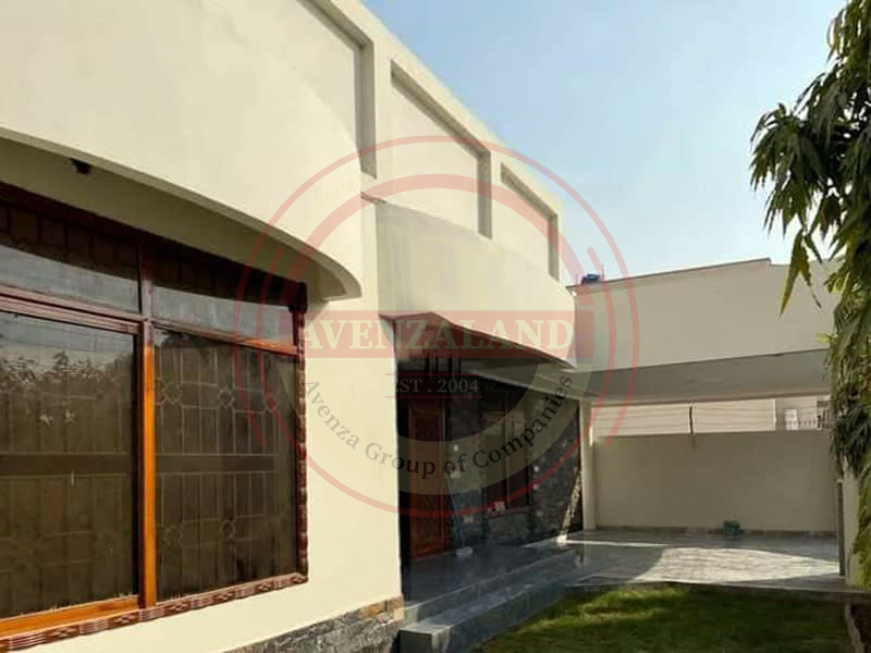 8 Marla House For Sell in Zakariya Town Multan