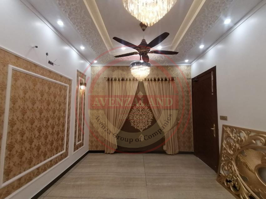 10 Marla House is Available for Sale in Citi Housing Gujranwala.