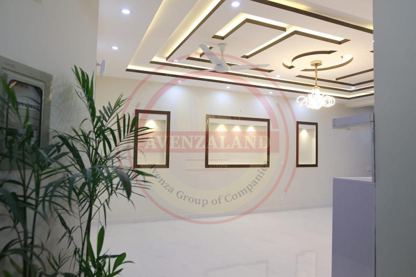 10 Marla House For Sale Sector F1, Phase 8, Bahria Town Rawalpindi