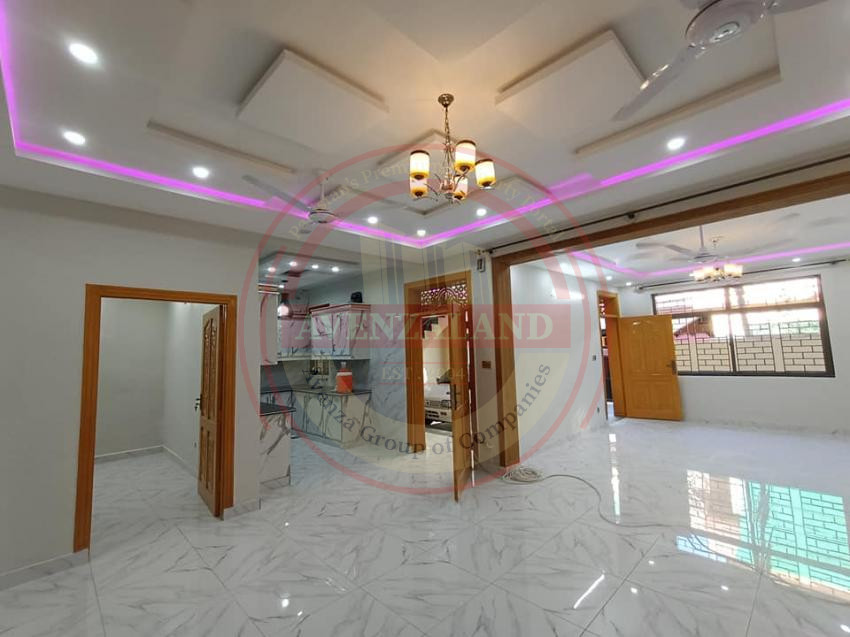 8 Marla house for sale in Airport housing society Rawalpindi 