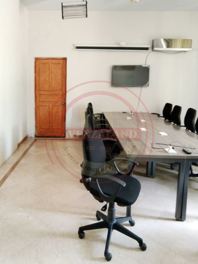 1.7 Kanal House For Sell in  Abdali Road Multan