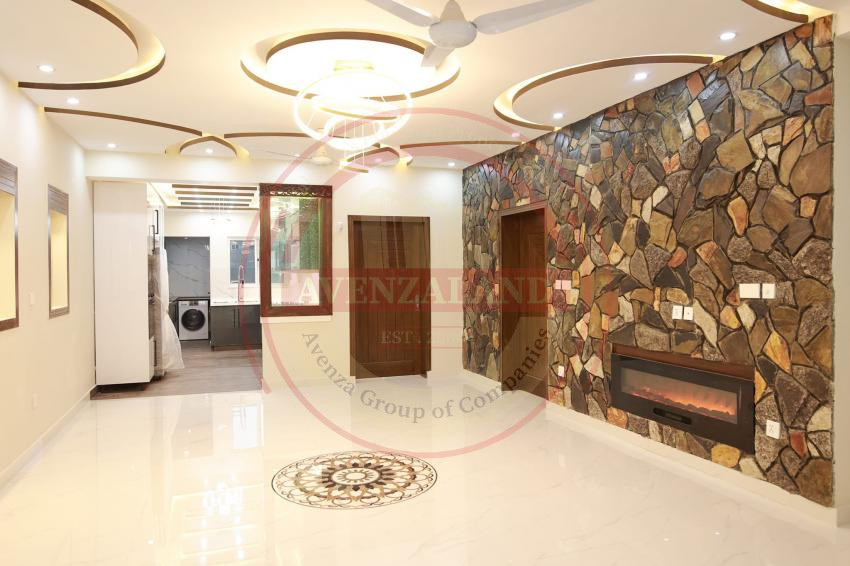 10 Marla House For Sale In Bahria Town Rawalpindi.