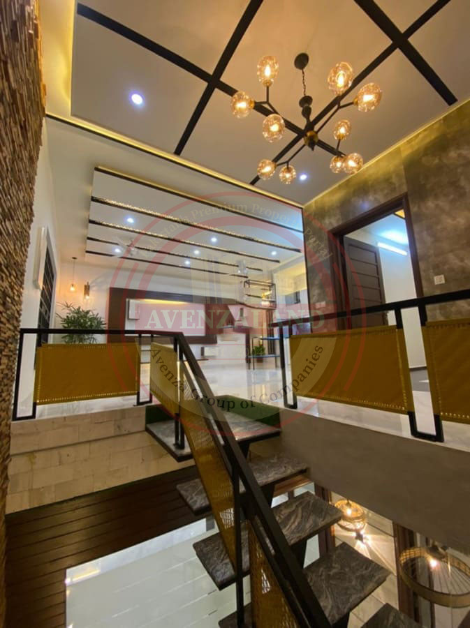 10 Marla House For Sell in Eden Valley, Faisalabad