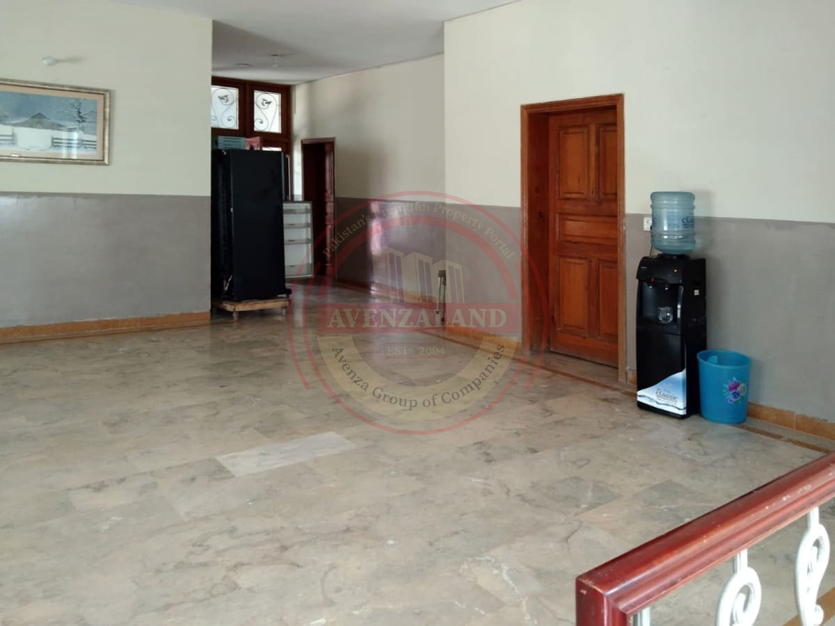 1.7 Kanal House For Sell in  Abdali Road Multan