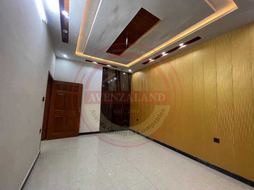 10 Marla House For Sale In Adyala Road Rawalpindi.