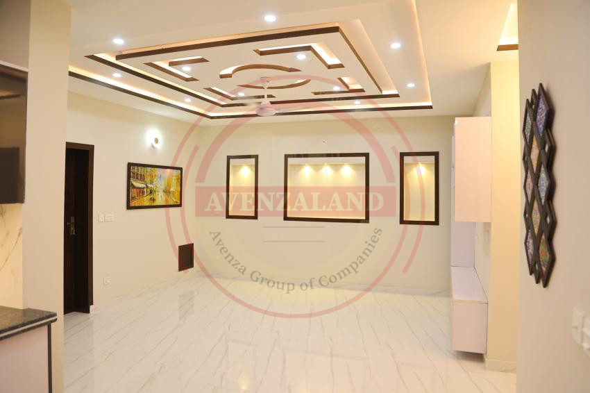10 Marla House For Sale In Bahria Town Rawalpindi.