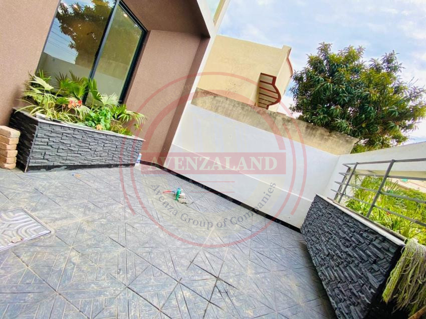 10 Marla House in Gulshaneabad Town Rawalpindi