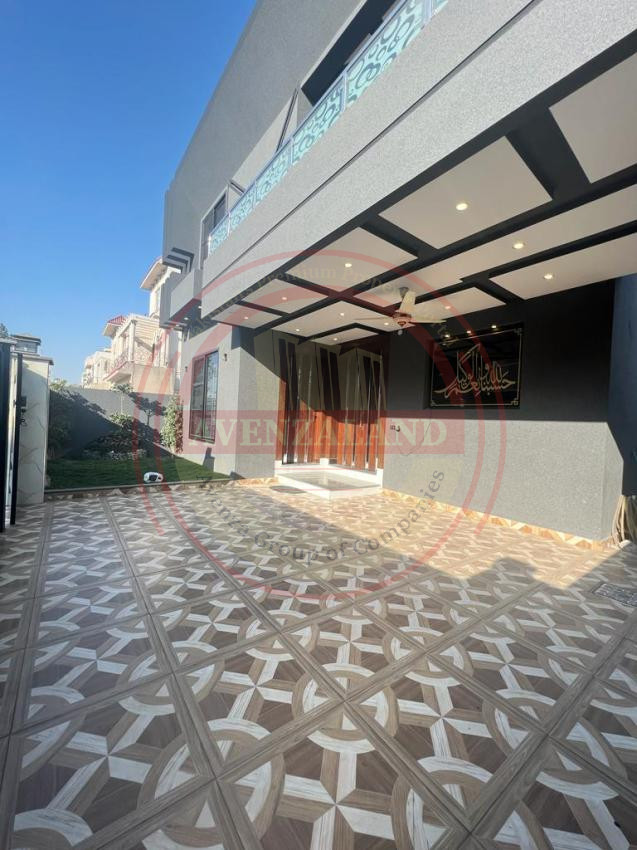 10 Marla House is Available for Sale in Citi Housing Gujranwala. Phase 1