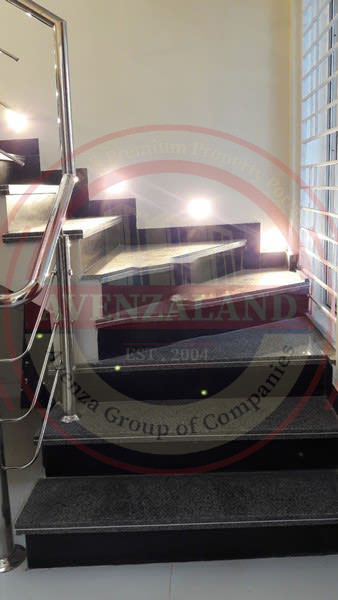 9.5 Marla House For Sell in Bahadurour Multan