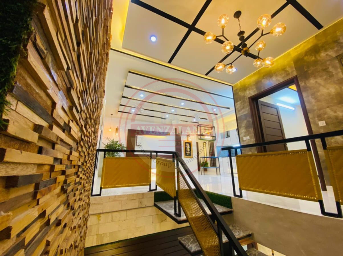 10 Marla House For Sell in Eden Valley, Faisalabad