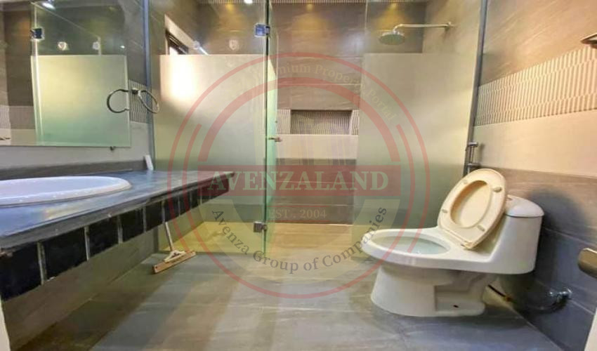 10 Marla House For Sale In Bahria Town Rawalpindi.