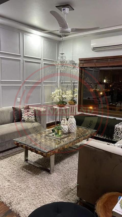3 bed apartment for sale Main teen talwar karachi