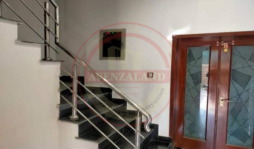 10 Marla upper portion for rent in Badiyan Road Lahore