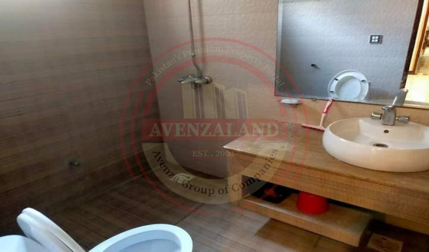 10 Marla upper portion for rent in Badiyan Road Lahore