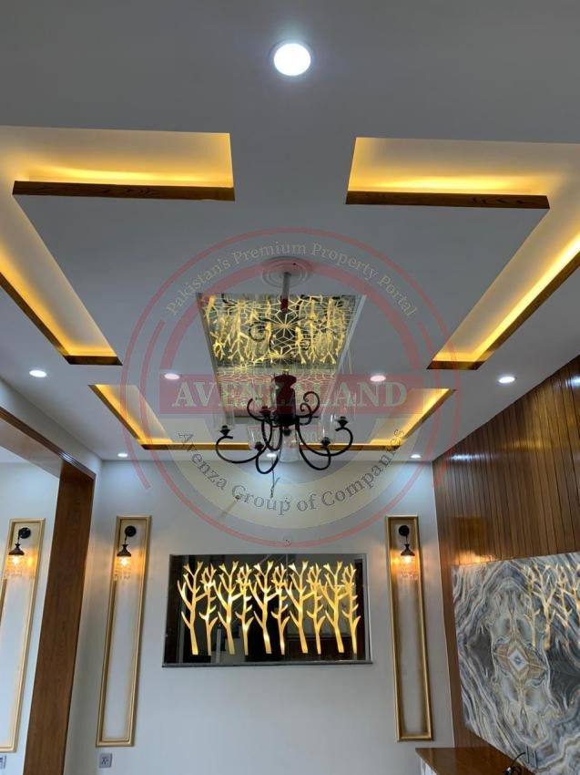 12 Marla House in Johar Town Lahore