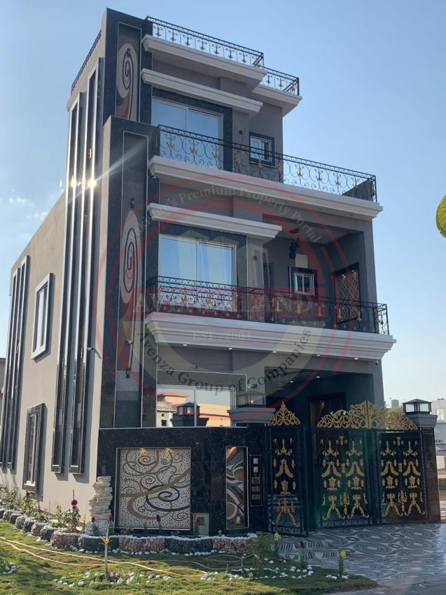 5 Marla House in park view city Lahore