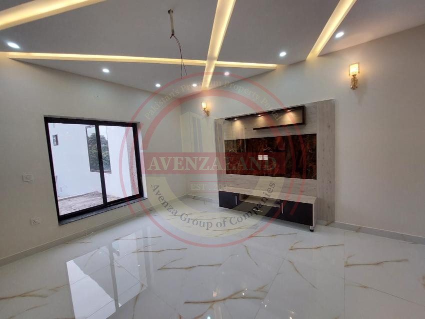 5.11 Marla House Available For Sale In Buch Executive Villas Multan