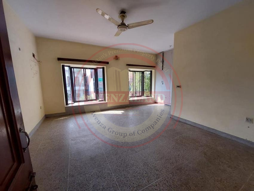 22 Marla House For Rent Stadium Road Sargodha