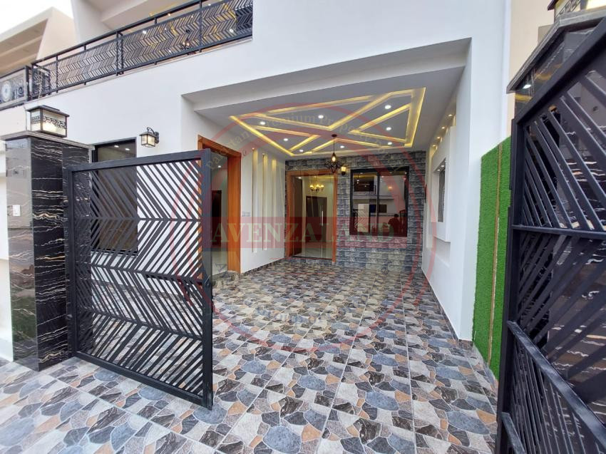 5.11 Marla House Available For Sale In Buch Executive Villas Multan