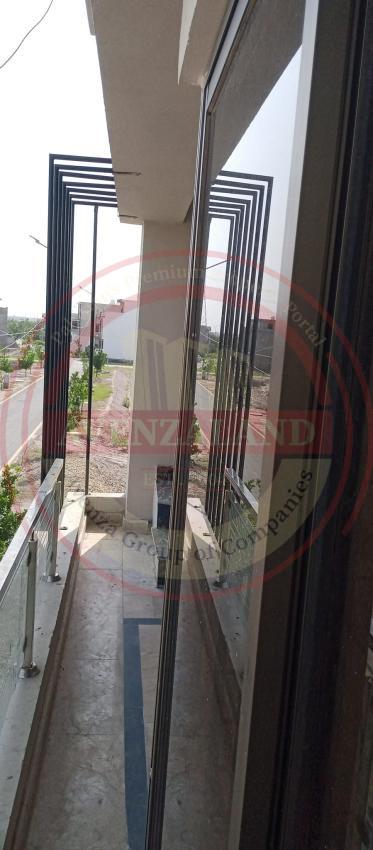 3 Marla House in park view city Lahore
