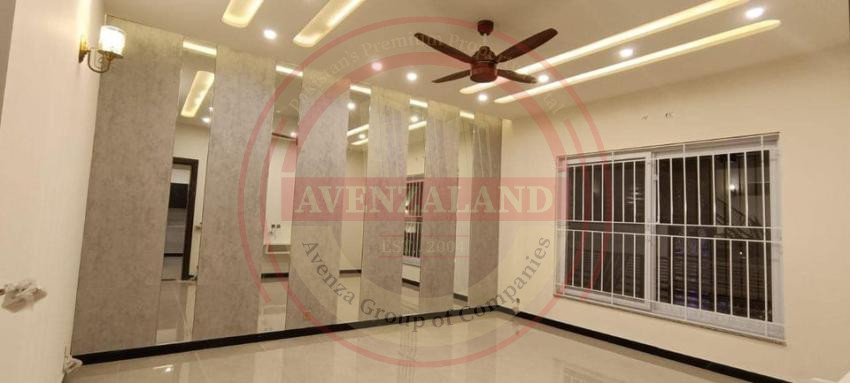 16 Marla House Available For Sale In Overseas 3 Bahria Town Phase 8 Rawalpindi