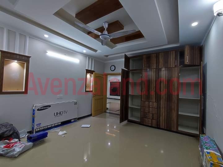 10 Marla House for Rent phase 08 Bahria Town Rawalpindi