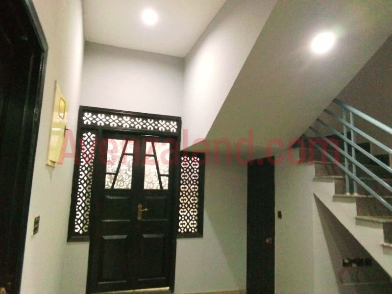 120 Sqyd House for Sale in Saadi Town Kharachi