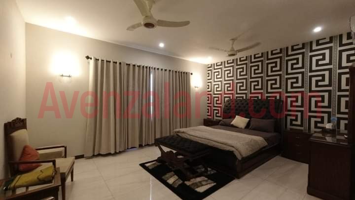 01 Kanal House for Sale phase 08 DHA Karachi