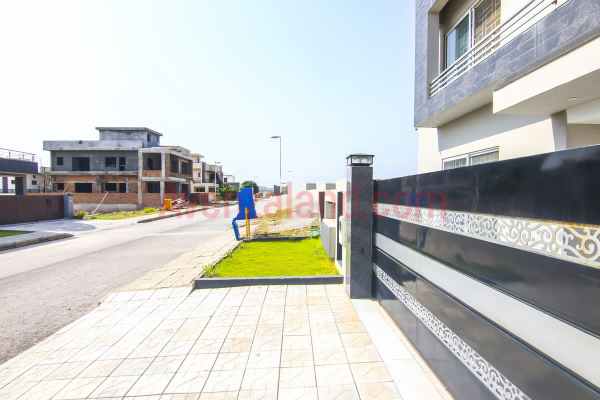 10 Marla House for Sale In Bahria Town Phase 8, Rawalpindi