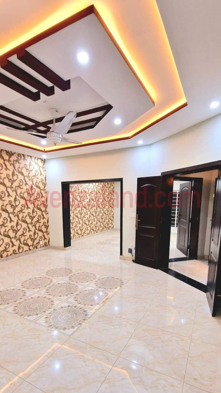 07 Marla House for sale phase 08 Bahria Town, Rawalpindi
