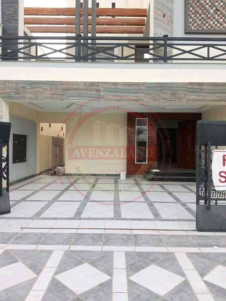 1 Kanal House For Sale in Royal Orchard Multan.