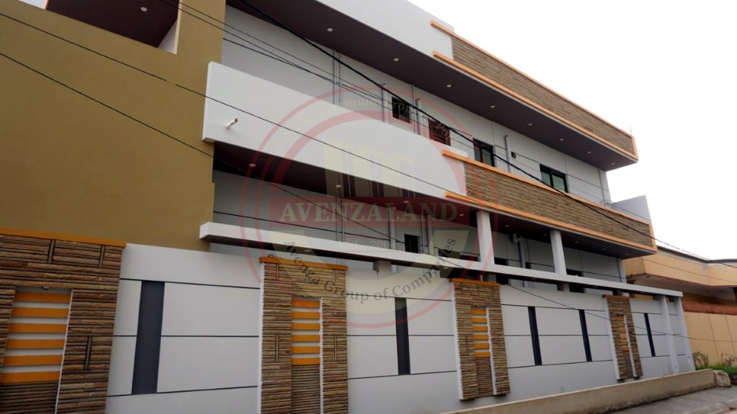 400 Sqyd House for Sale in Saadi Town Kharachi