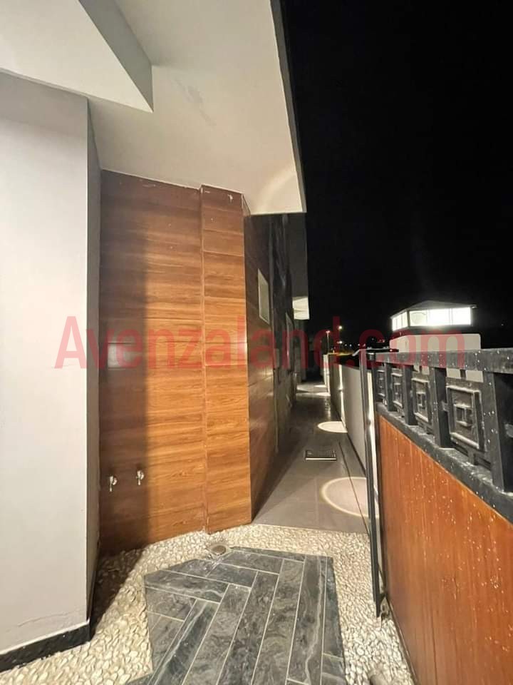 1 Kanal House for Sale phase 5 DHA KARACHI